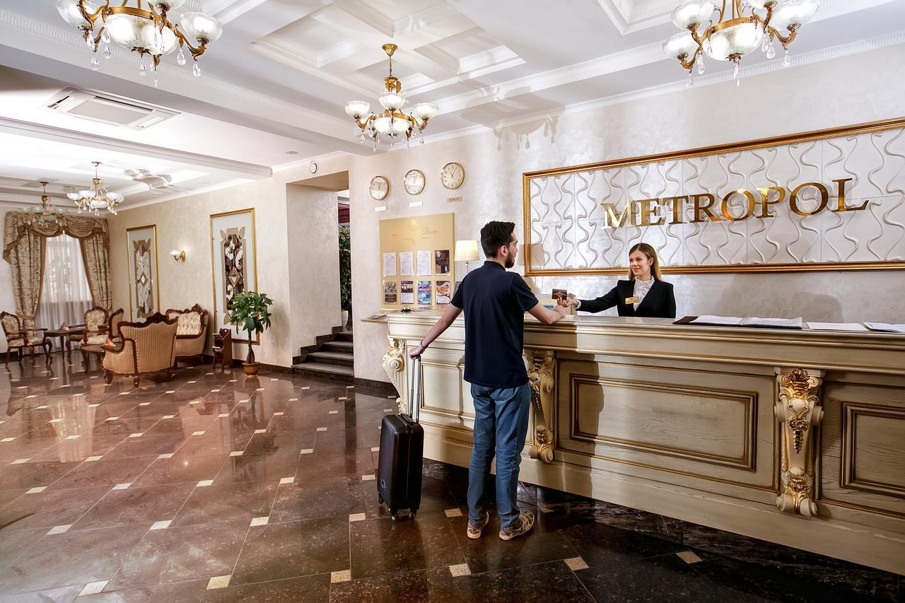 Metropol Hotel Могильов Екстериор снимка